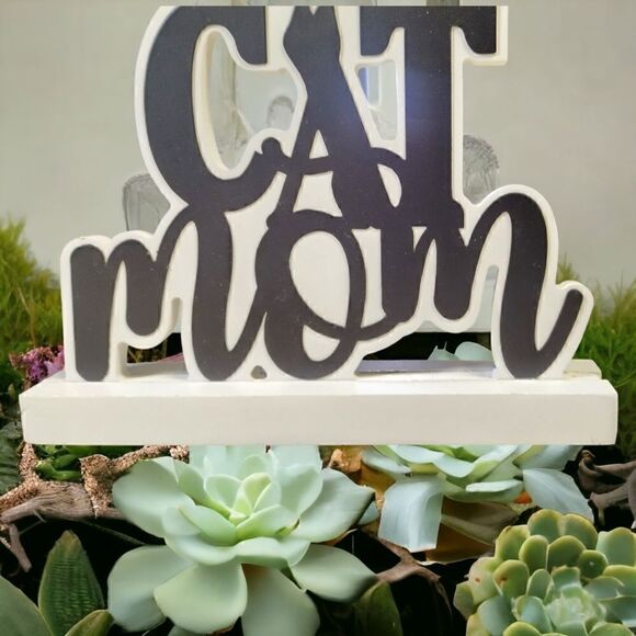 SIGN CAT MOM ACCENT Pets Style White Wood SIGN/STAND Décor - Picture 5 of 6